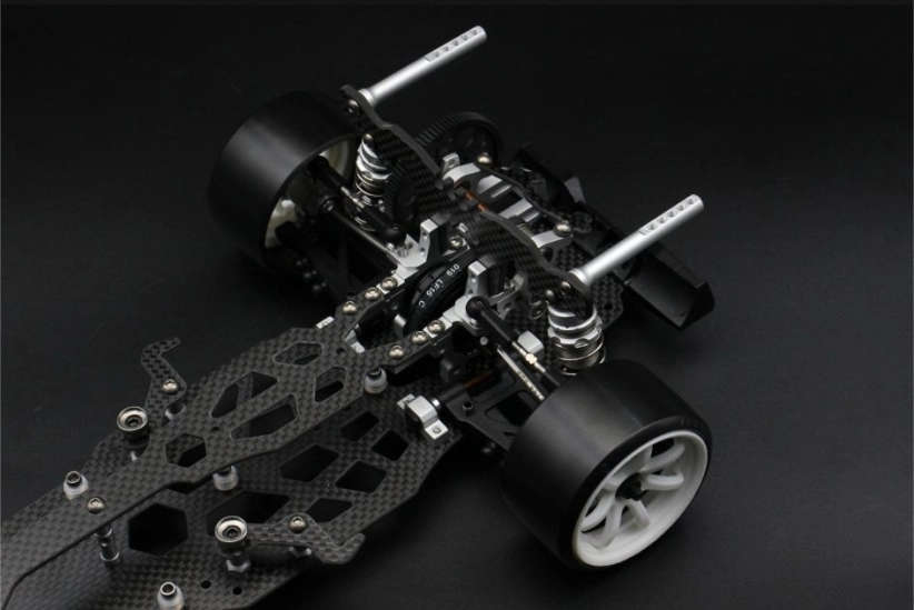 BM Racing DRR01-V2 drift podvozek - poškozená krabice
