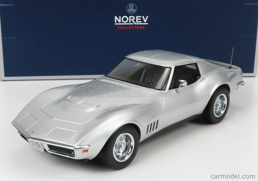 Norev Chevrolet Corvette Coupe 1969 1:18 Strieborný