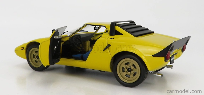 Kyosho Lancia Stratos Hf 1975 1:18 Žlutá