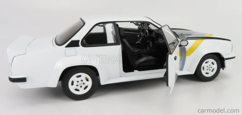 Sun-star Opel Ascona 400 1980 1:18 Bílá