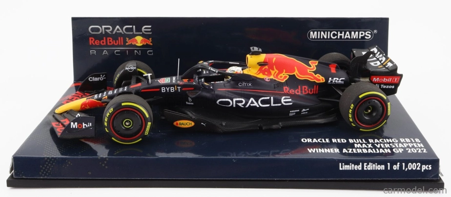 Minichamps Red bull F1 Rb18 Team Oracle Red Bull Racing N 1 Majster sveta Víťaz Azerbajdžan Gp 2022 Max Verstappen 1:43 Matná modrá žltá červená