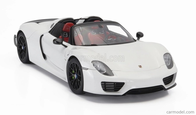 Autoart Porsche 918 Spyder Weissach Package 2013 1:18 Biela