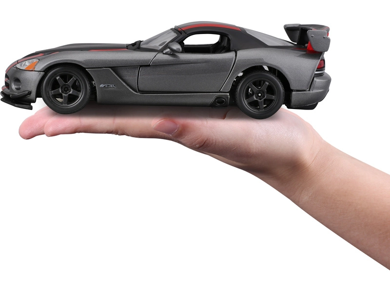 Bburago Dodge Viper SRT 10 ACR 1:24 strieborná