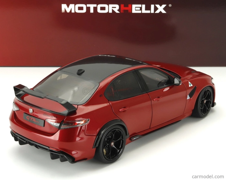 Motorhelix Alfa romeo Giulia Gtam s motorom a príslušenstvom 2021 1:18 Red Met