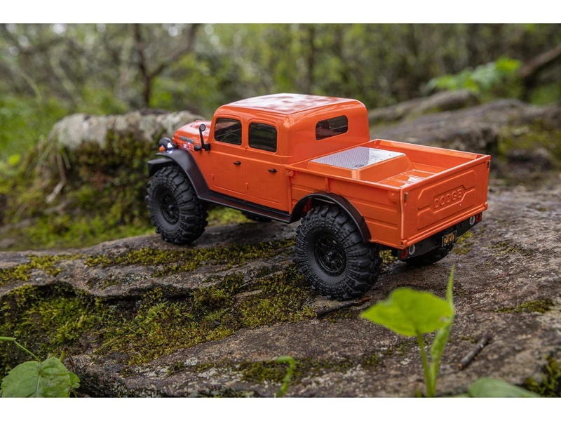 Axial SCX24 Dodge Power Wagon 1940 1:24 4WD oranžová