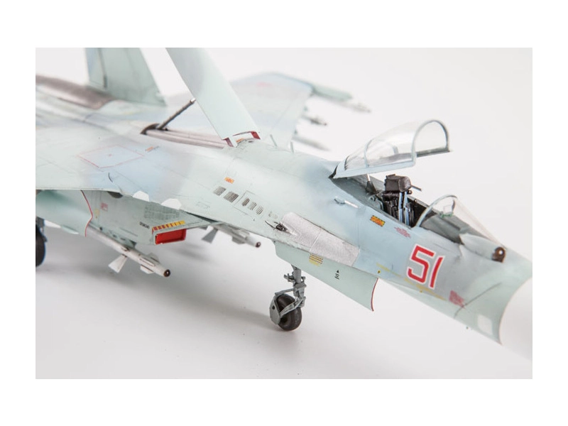 Zvezda Suchoj SU-27SM (1:72)