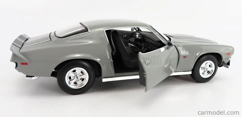 Maisto Chevrolet Camaro Z/28 Coupe 1971 1:18 Grey Met