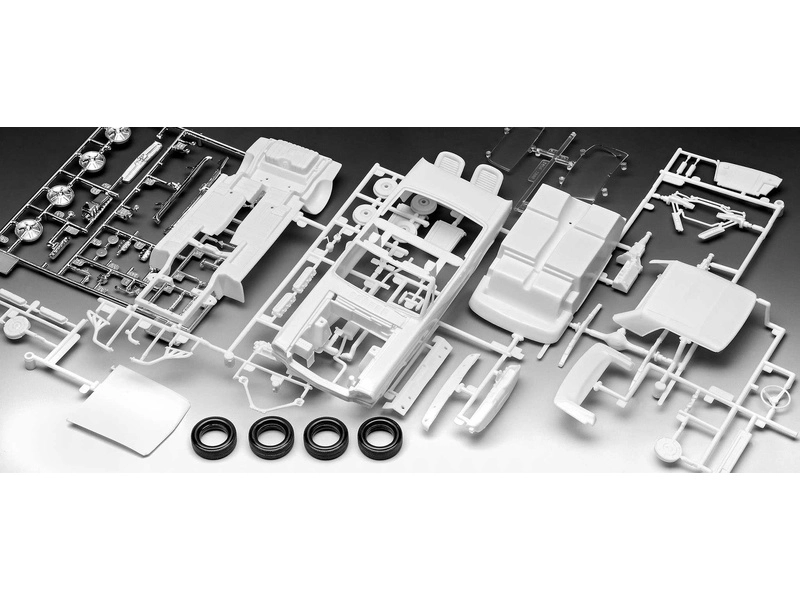 Revell Ford Mustang 60. výročie (1:24) (darčeková súprava)