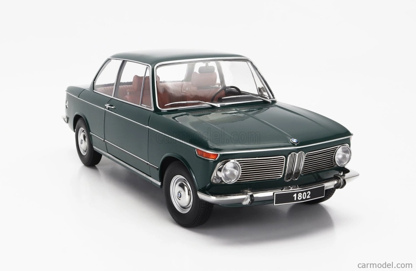 BMW 1802 radu 1 1967 v mierke 1:12 zelená
