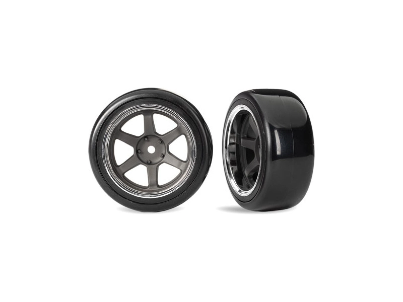 Kolesá Traxxas 1.9", grafitovo šedý disk, driftová tvrdá zadná pneumatika (2)