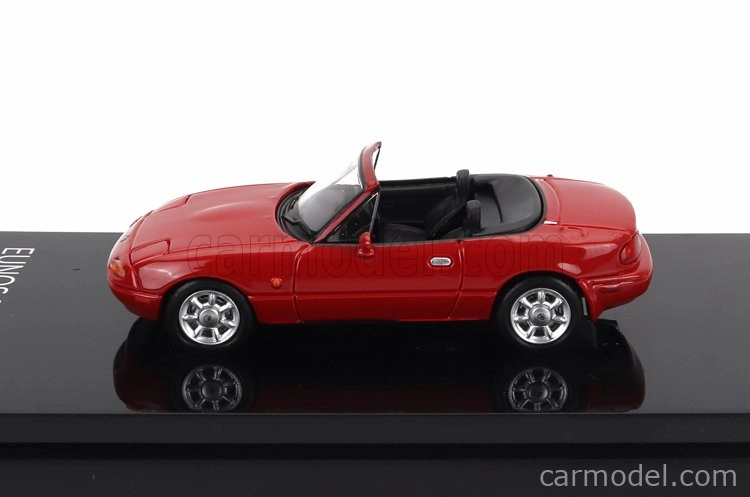 Zapaľovanie-model Mazda Eunos (mx5) Spider Roadster 1989 1:64 Červená