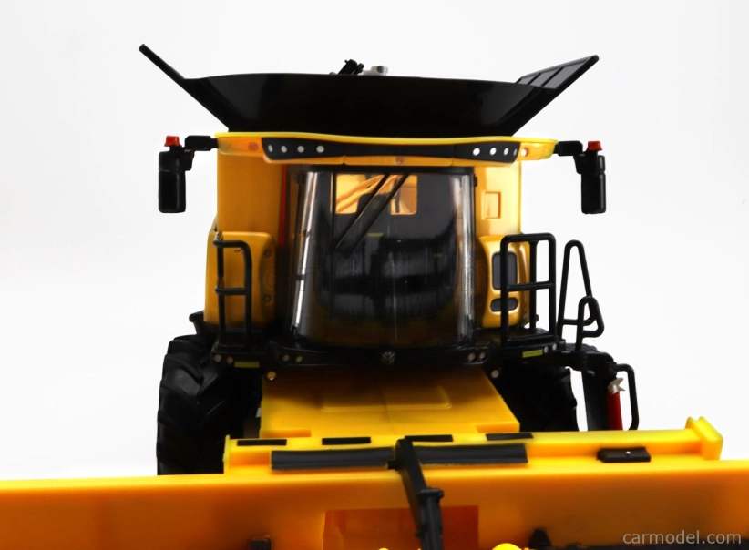Britains New holland Combine Cr9.90 Mietitrebbia Gommata 2020 1:32 žltá čierna