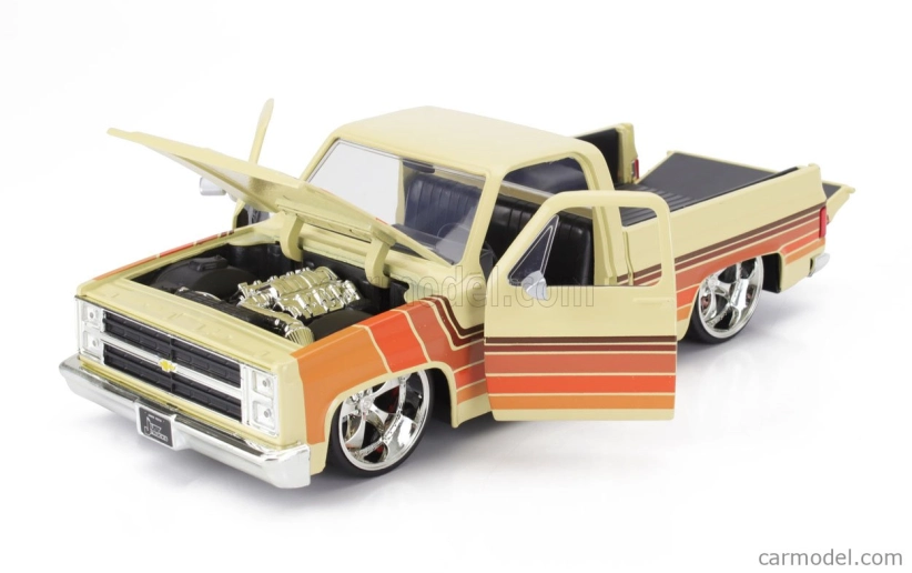 Jada Chevrolet C-10 Pick-up Custom 1985 1:24 Krémově Hnědá Oranžová