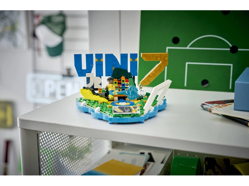 LEGO Editions - Vini Jr. – Hviezdne momenty futbalu