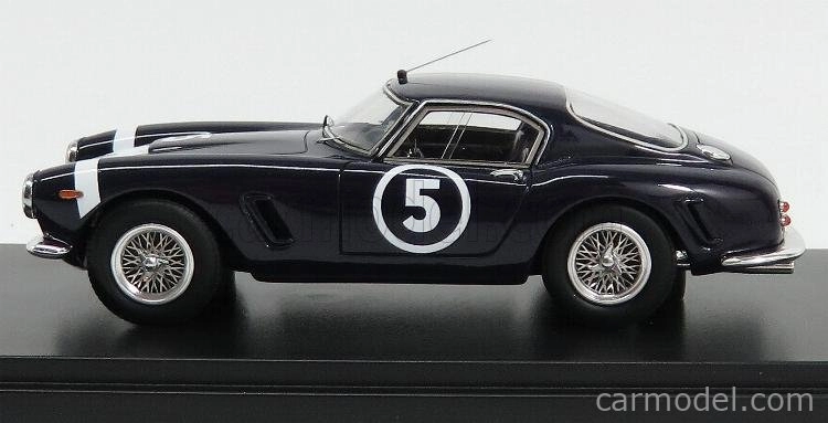 Modely v mierke Matrix Ferrari 250gt Passo Corto N 5 Winner Nassau Tourist Trophy 1960 S.moss 1:43 Blue