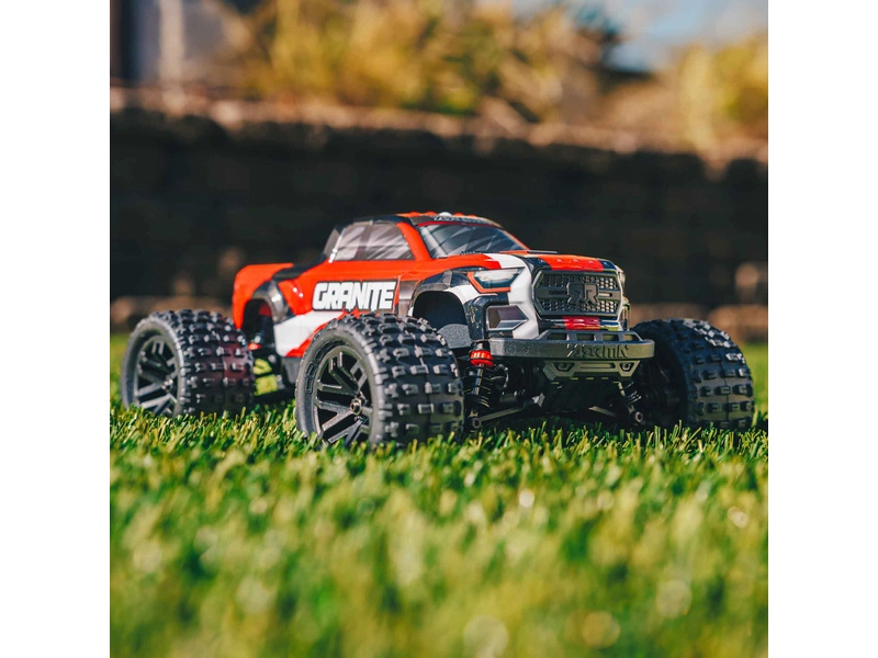RC auto Arrma Granite Grom 1:18 4WD Smart RTR, červené