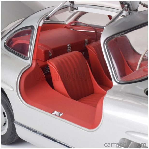Ixo-models Mercedes benz Sl-class 300sl Coupe (w198) 1954 1:8 Silver