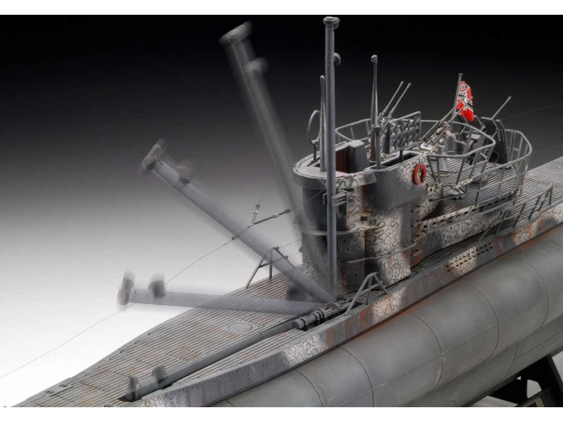 Revell ponorka typ VII C/41 (Platinum Edition) (1:72)