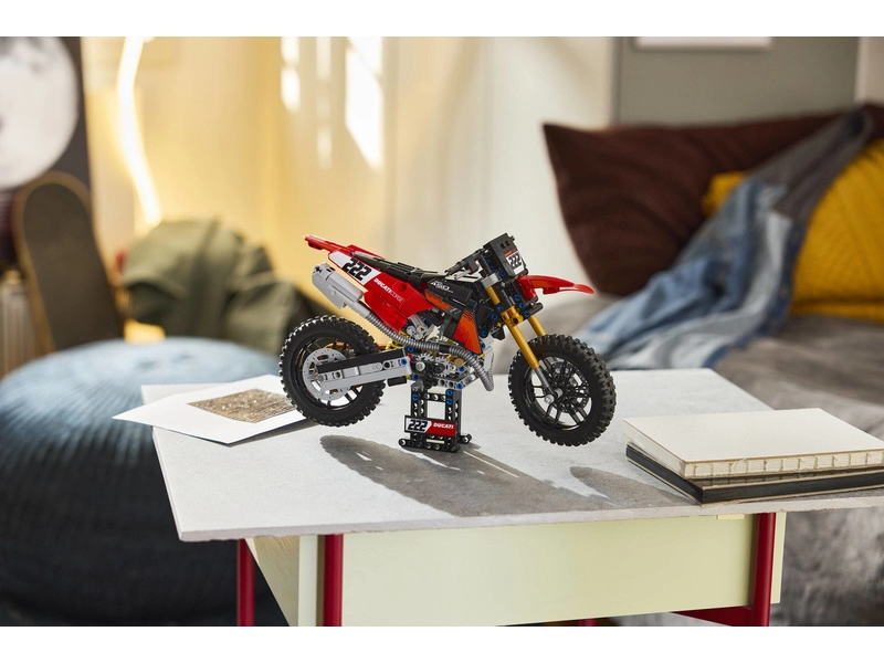 LEGO Technic – Motocykel Ducati Desmo450 MX Factory