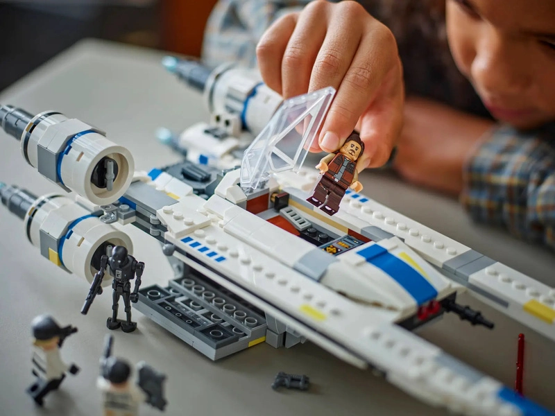 LEGO Star Wars - Stíhačka U-wing rebelov