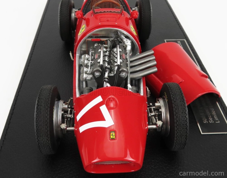 Repliky Ferrari F1 500 F2 Scuderia Ferrari N 17 2nd British Gp 1952 Piero Taruffi 1:18 Red