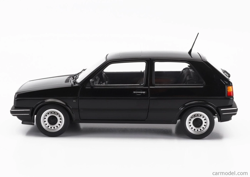 Norev Volkswagen Golf Ii Cl 1988 1:18 čierny