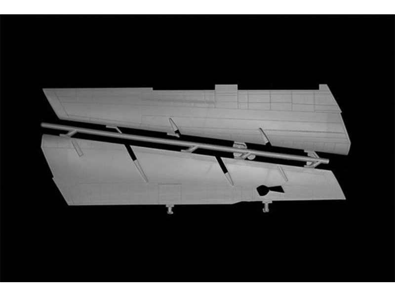 Italeri Boeing B-52G Stratofortress Early version (1:72)