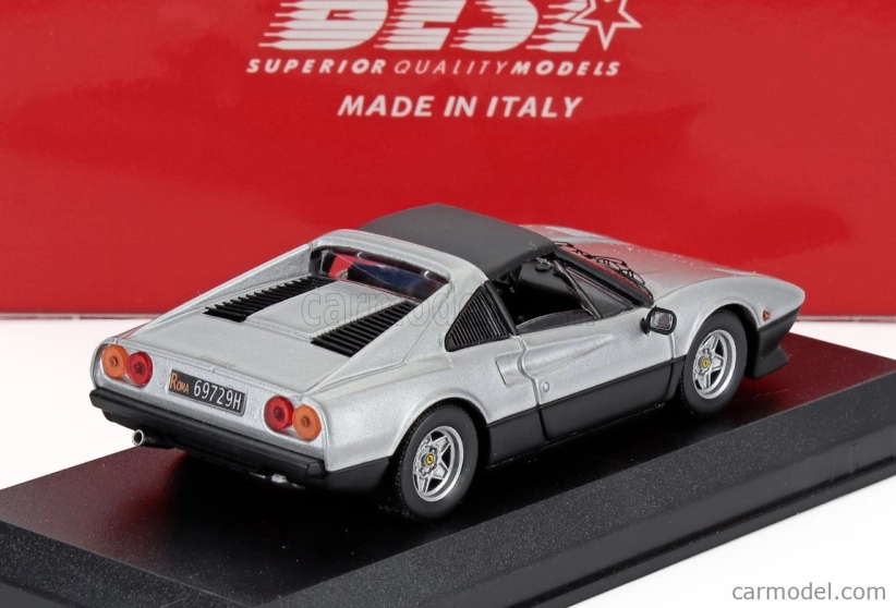 Najlepší model Ferrari 308 Gts 1982 - Osobné auto Alberta Mantovaniho 1:43 Silver