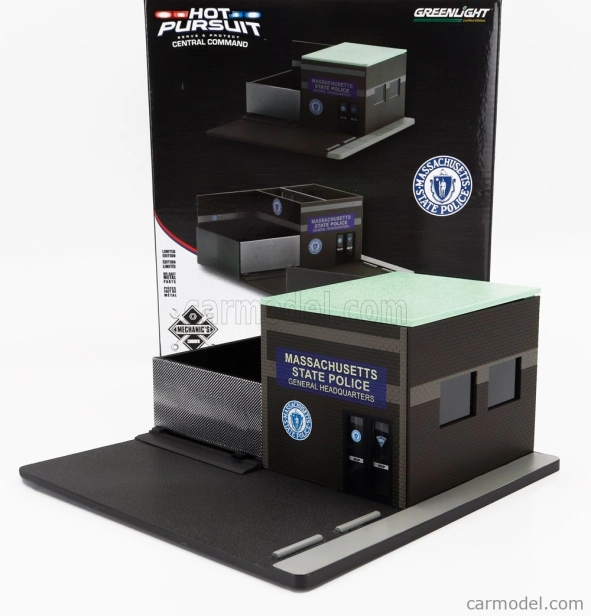 Greenlight Accessories Set Officina Garage Mechanic's Corner Pursuit Central Command Massachusetts Highway Patrol Station 1:64 Brown Green