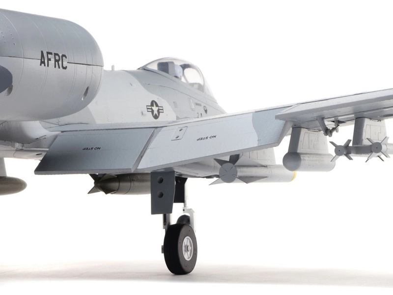 E-flite A-10 Thunderbolt II 1.1m PNP