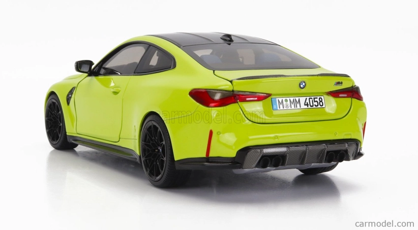 Minichamps BMW radu 4 M4 (g82) 2020 1:18 žltá čierna