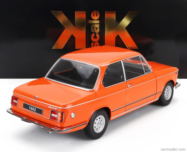 BMW 1602 radu 2 1974 v mierke 1:12 oranžová
