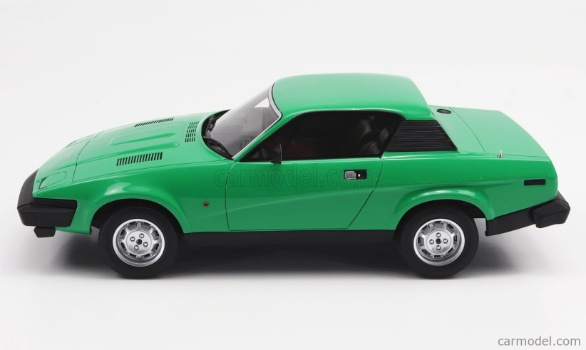Modely v mierke Cult-scale Triumph Tr7 Coupe 1979 1:18 Java Green