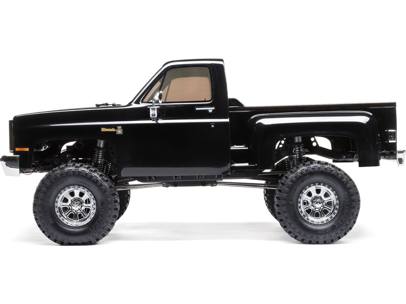 Axial SCX10 III Base Camp 1:10 4WD Chevy K10 1982 RTR modrý