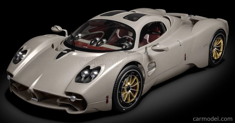 Pocher Pagani Utopia Coupe 2023 1:8 Grigio Rinascimento - svetlosivá