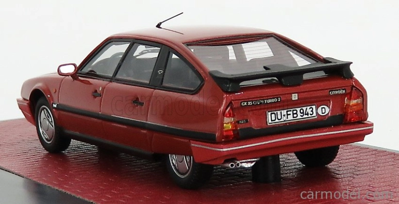 Matrix modely v mierke 1:43 Citroen Cx Gti Turbo Ii 1986 s figúrkou Horst S.duisburg