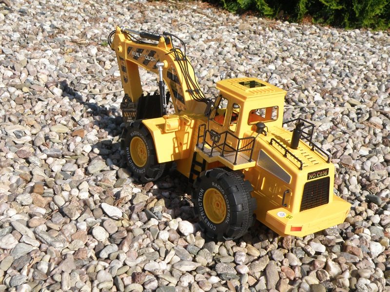 RC bager C036