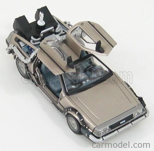 Vitesse De lorean Time Machine - Ritorno Al Futuro 2 - Back To The Future 2 1:43 Silver