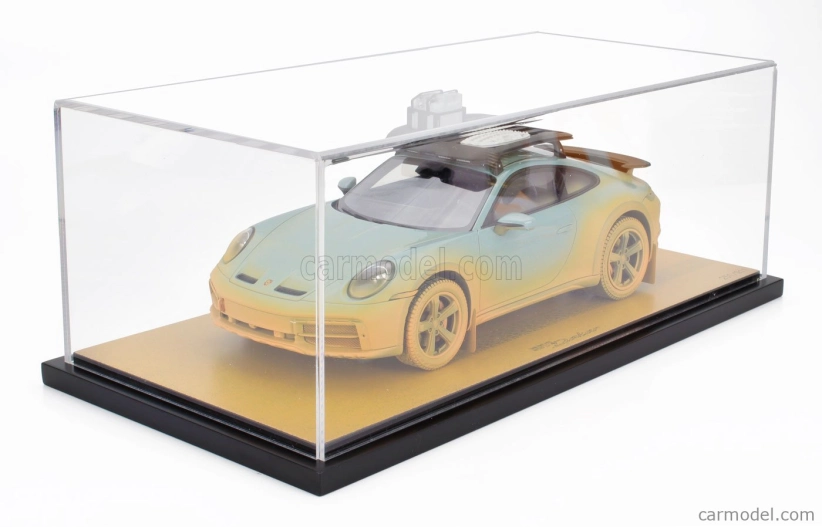 Spark-model Porsche 911 992 Dakar N 00 Ahead Coupe 2024 - Con Vetrina - S vitrínou 1:18 Zelený odtieň