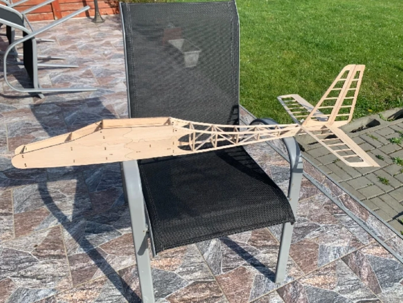 Lietadlo Flamingo 1600 RC elektro