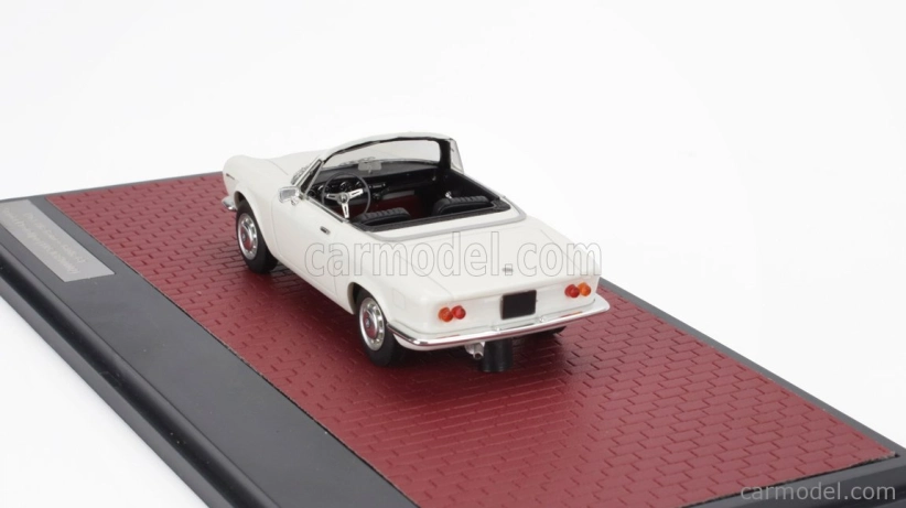 Matrix modely v mierke Alfa romeo Giulia Gt Cabriolet Spider Prototipo 1963 1:43 Biela