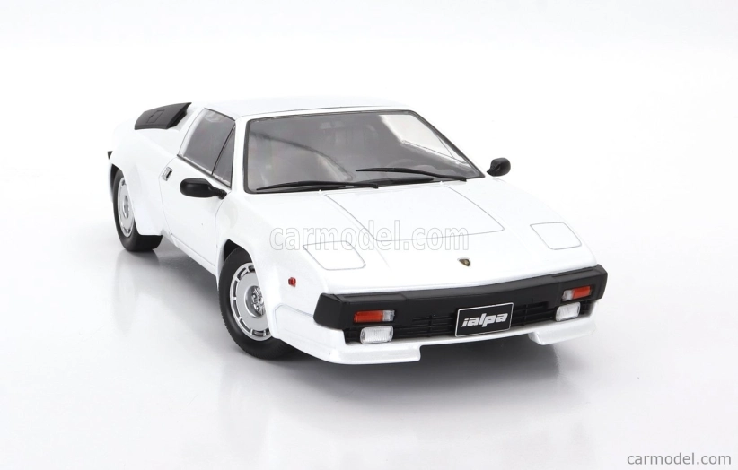 Lamborghini Jalpa 3500 1982 v mierke 1:18 biela