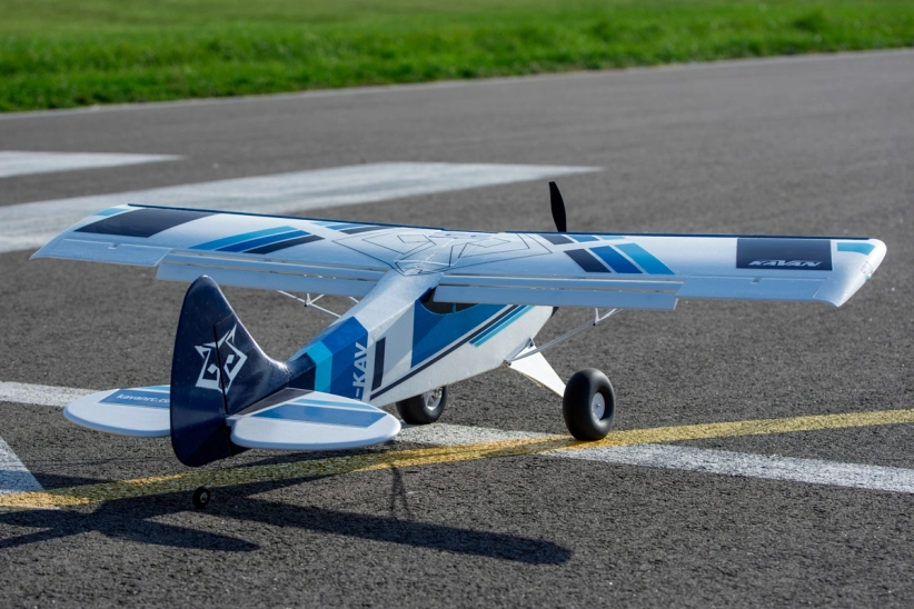 KAVAN Norden 1600mm ARF - bush