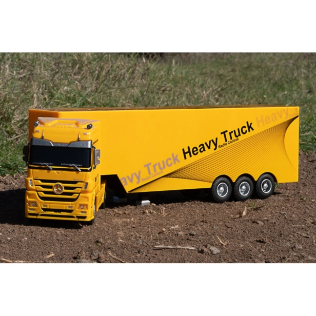 RC kamión Mercedes-Benz Actros, žltá