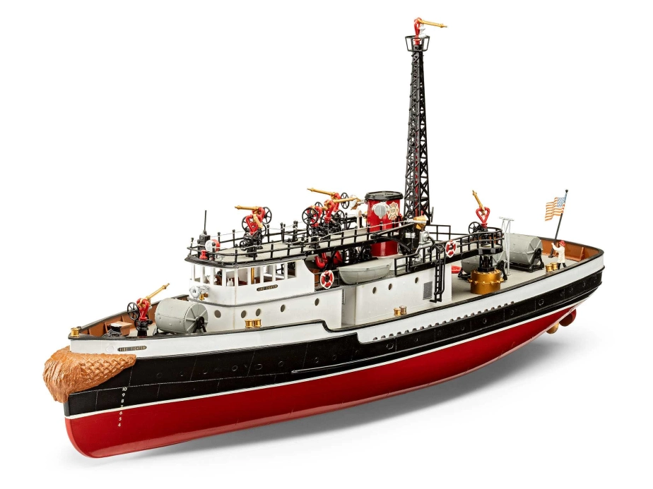 Plastic ModelKit loď 05197 - The Firefighter (1:87)
