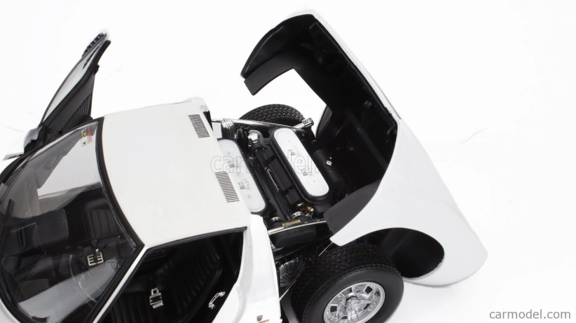 Kyosho Lamborghini Miura P400 1968 1:18 Bílé Stříbro