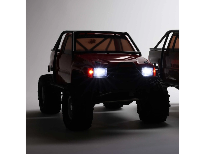 Axial SCX10 III Toyota SR5 1987 1:10 4WD RTR červený