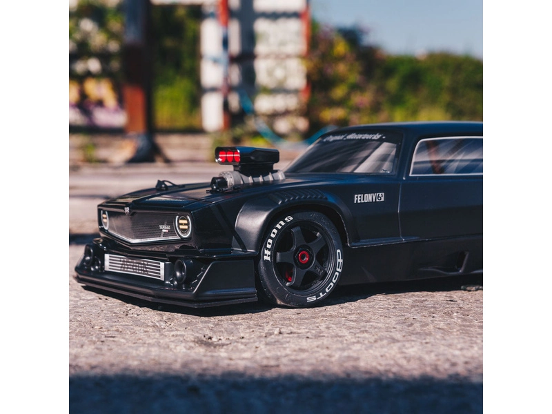 Arrma Felony Resto Mod 6S BLX 1:7 RTR čierna