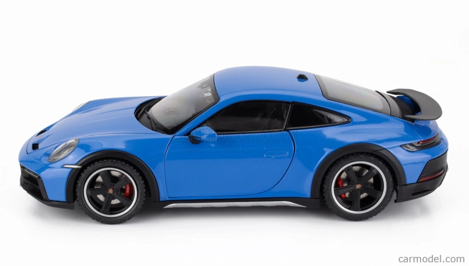 Minichamps Porsche 911 992 Dakar Coupe 2022 1:18 Blue