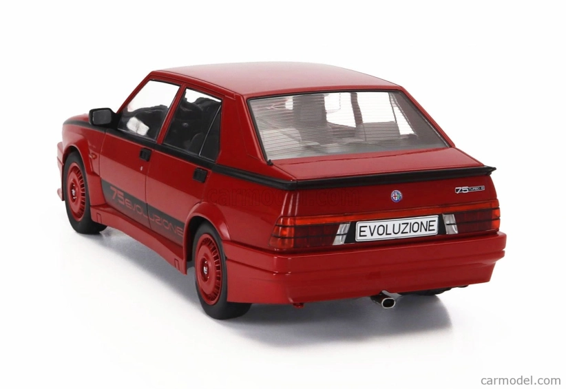 Mcg Alfa romeo 75 Turbo Evoluzione 1987 1:18 červená